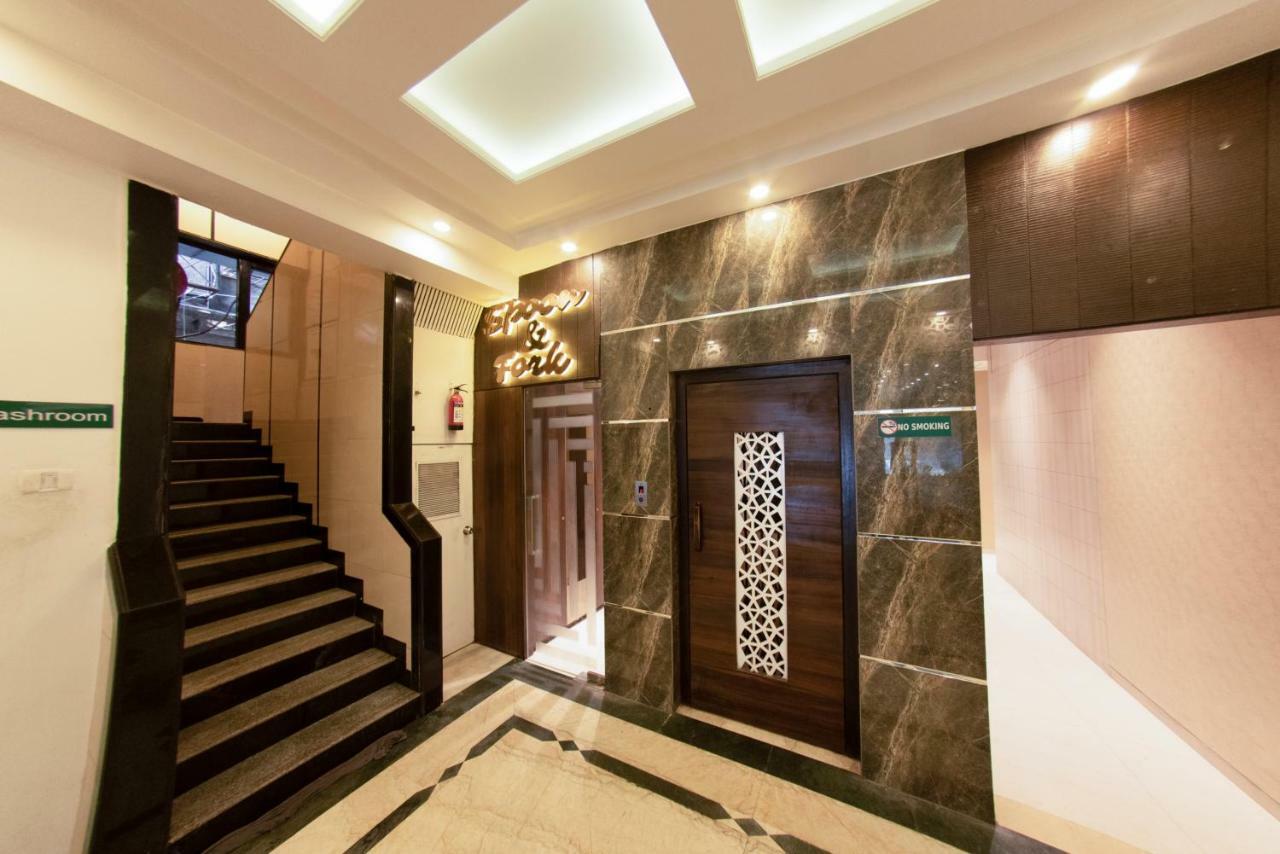 Hotel Manama Mumbai Exterior foto